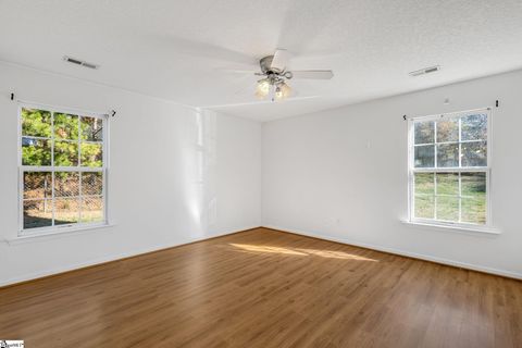 A home in Duncan