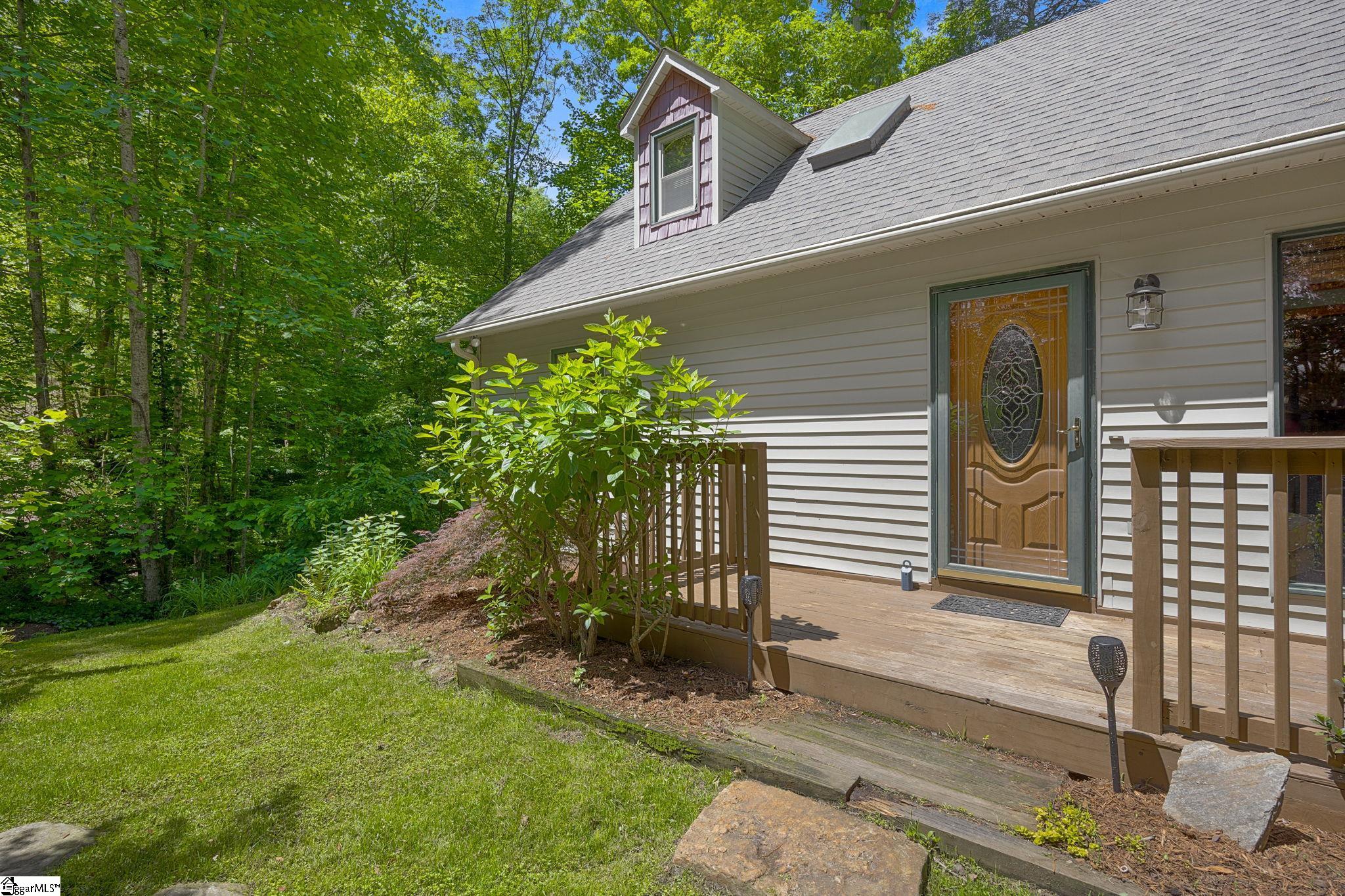 262 Belvoir Drive