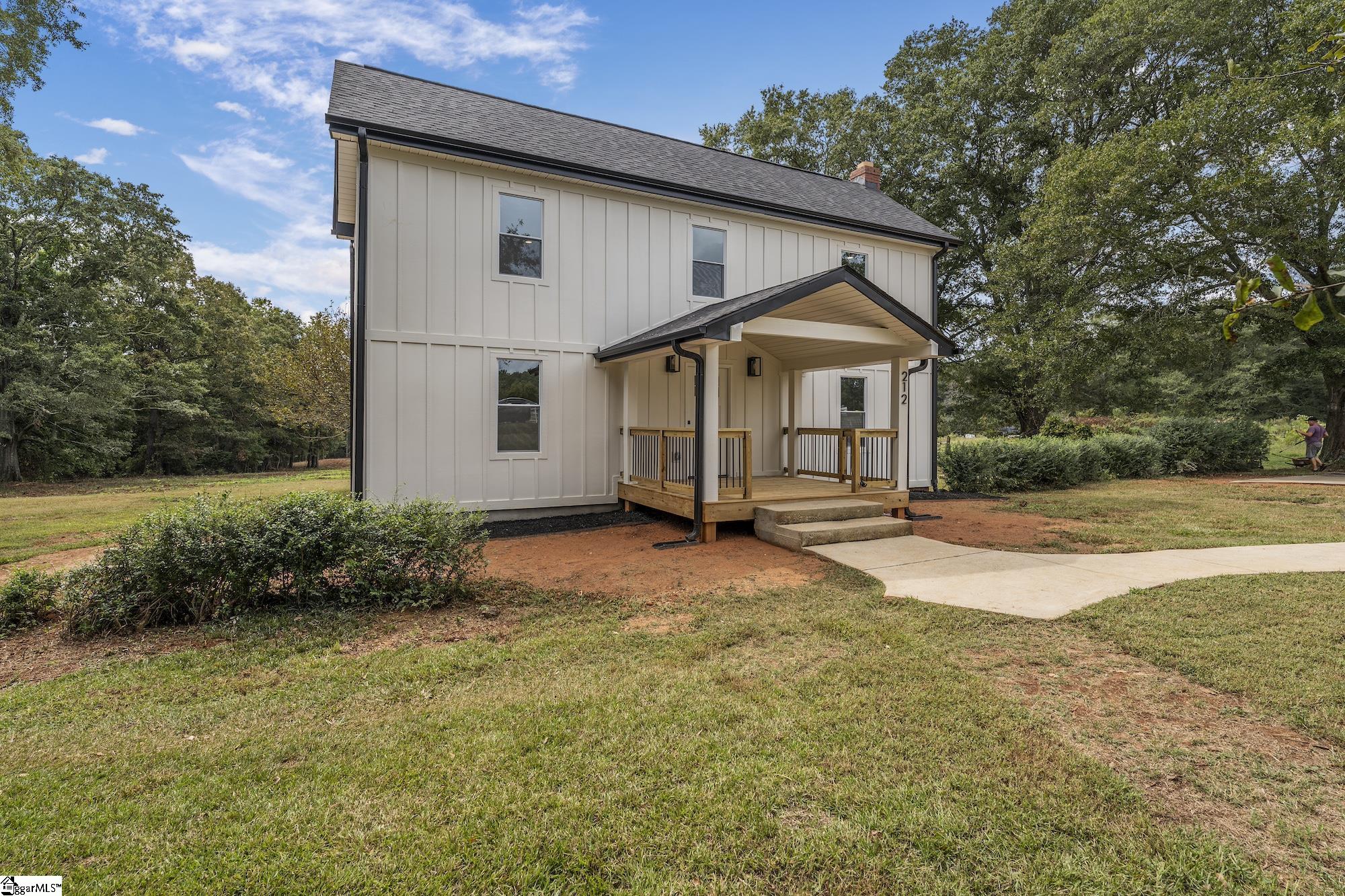 212 Colonels Road