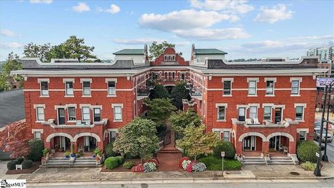 Photo of 400 E Washington Street Unit 13, Greenville, SC 29601 (MLS # 1584687)