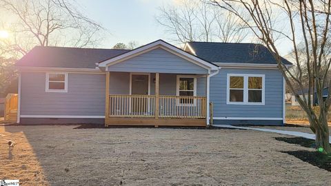 Photo of 335 Blue Ridge Circle, Belton, SC 29627 (MLS # 1577754)
