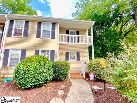 102 E Bay Court Mauldin SC 29662