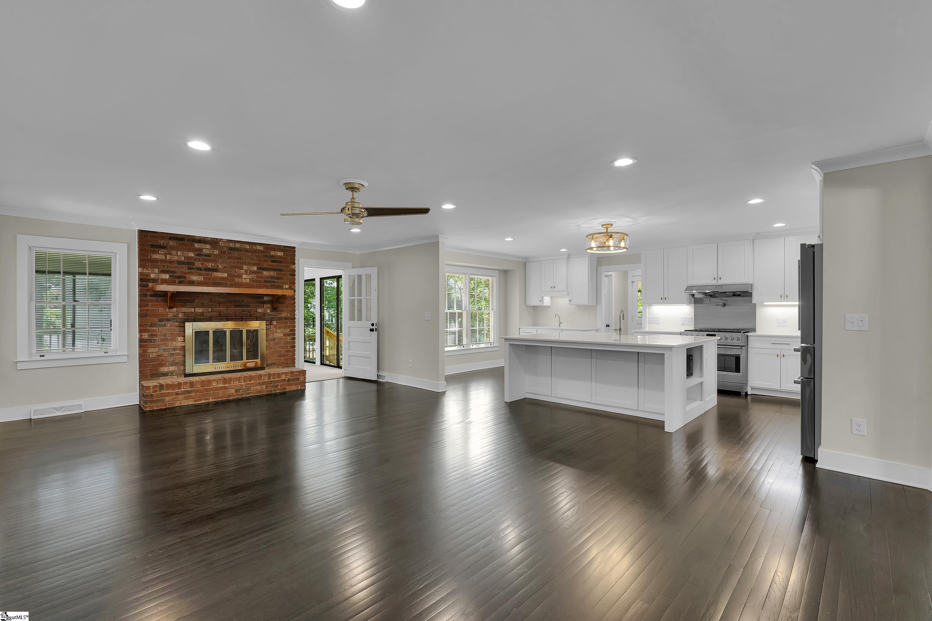 12 Compton Drive