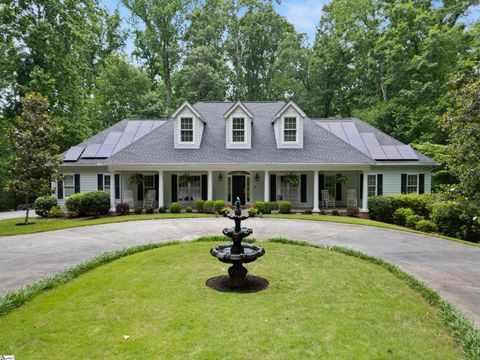 Photo of 119 Oak Crest Circle, Seneca, SC 29672 (MLS # 1583599)