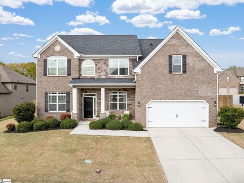 Photo of 2 Shadywood Place, Simpsonville, SC 29681 (MLS # 1589381)