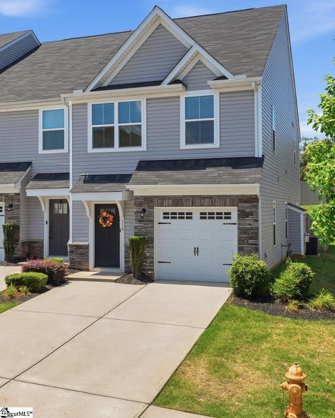 Photo of 510 Huntingdale Place, Simpsonville, SC 29681 (MLS # 1597319)