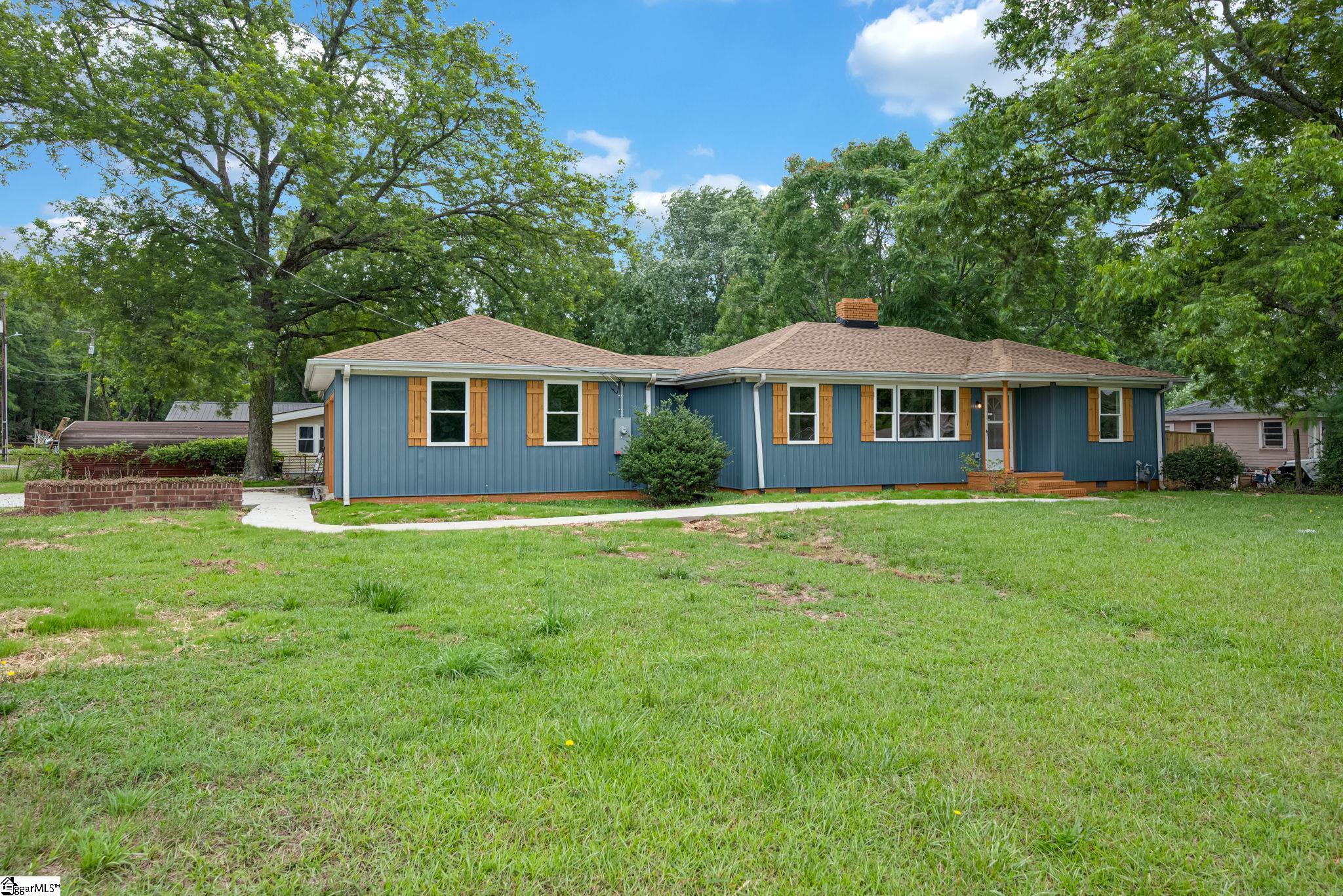 1010 Log Shoals Road