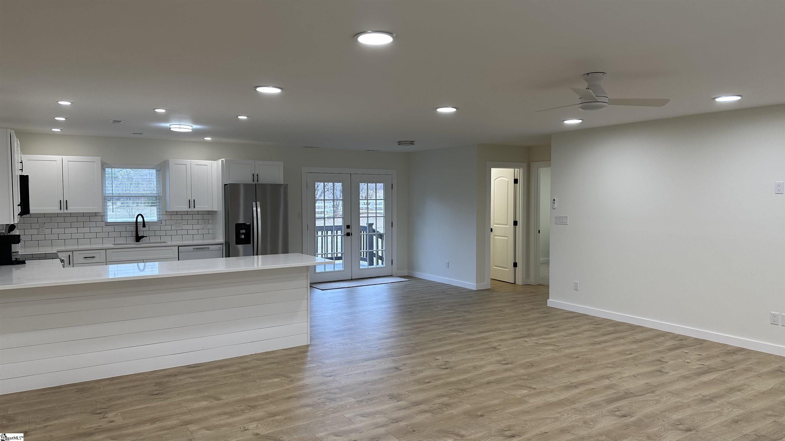 585 Cannon Ford Road