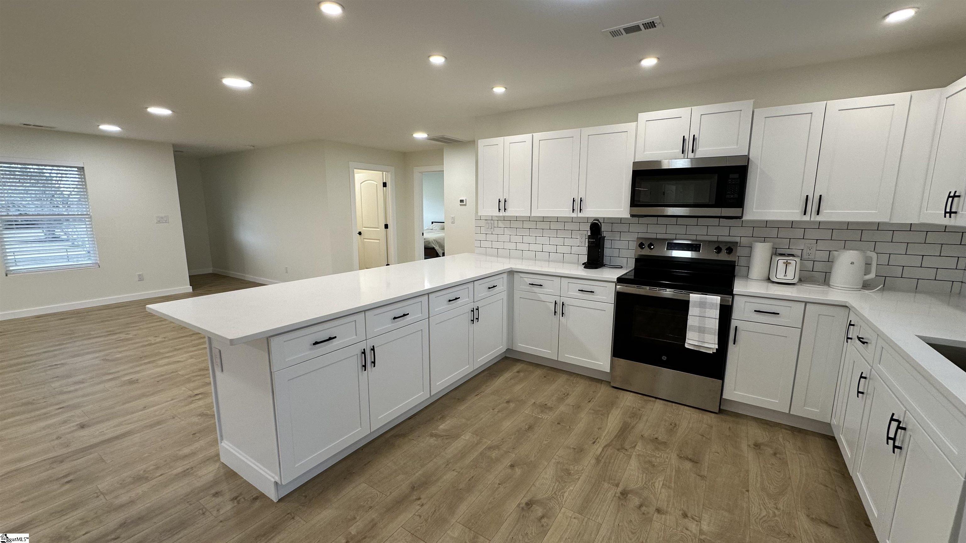 585 Cannon Ford Road