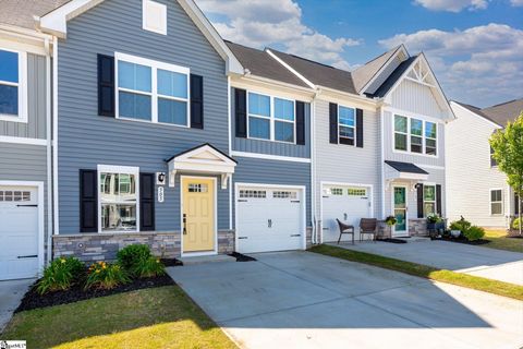 Photo of 505 Chiswell Court, Greenville, SC 29617 (MLS # 1591787)