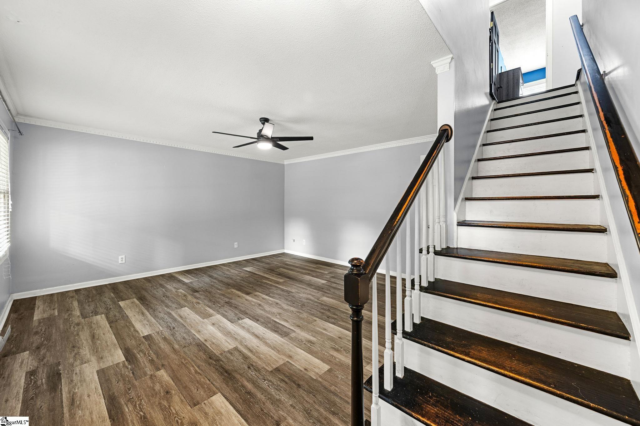 215 Bendingwood Circle