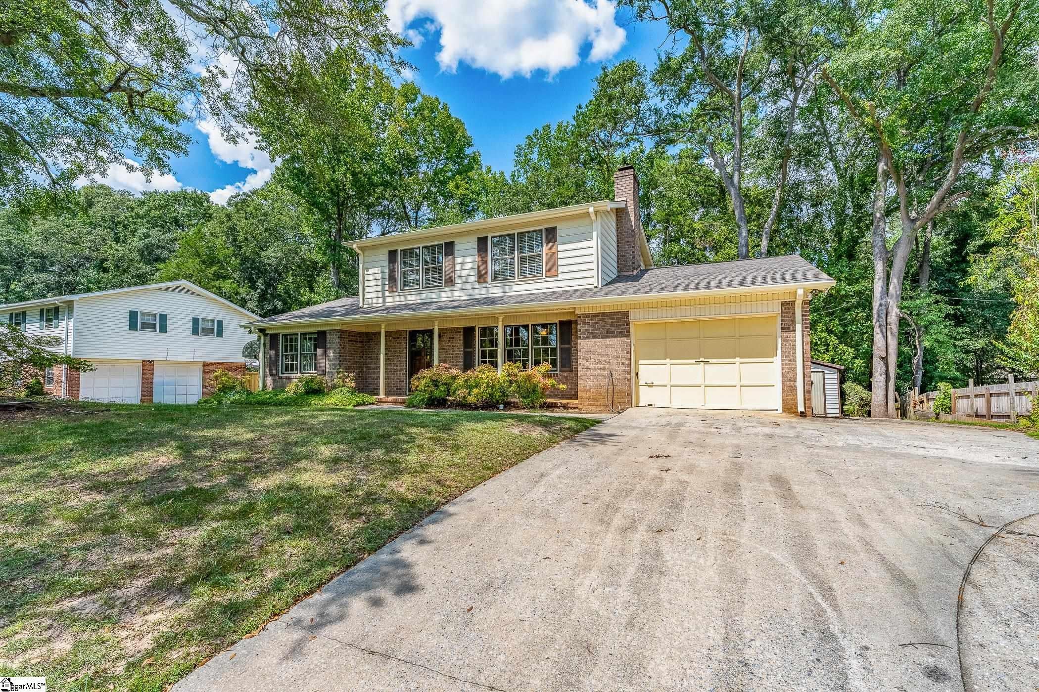 121 Brookbend Road