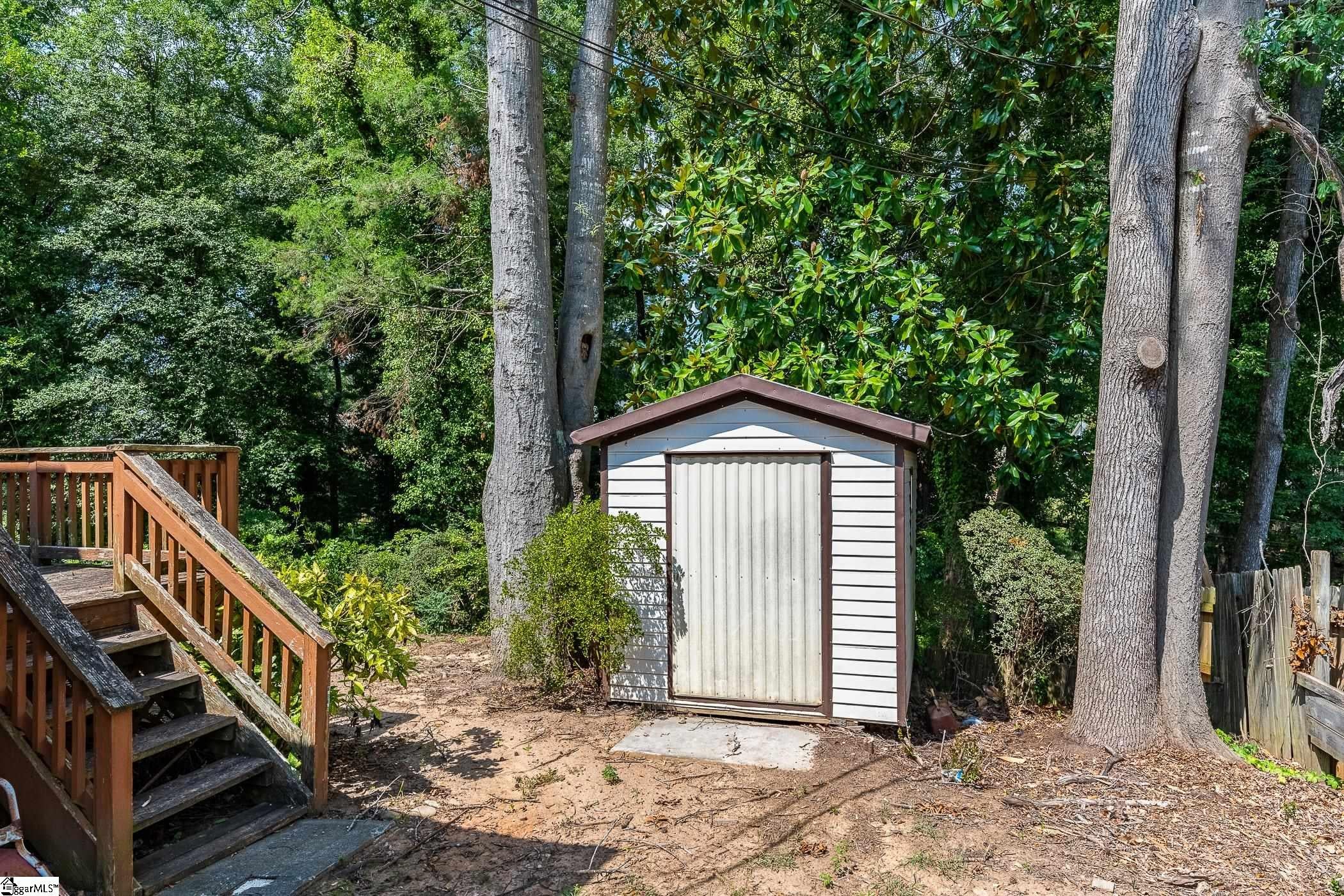 121 Brookbend Road