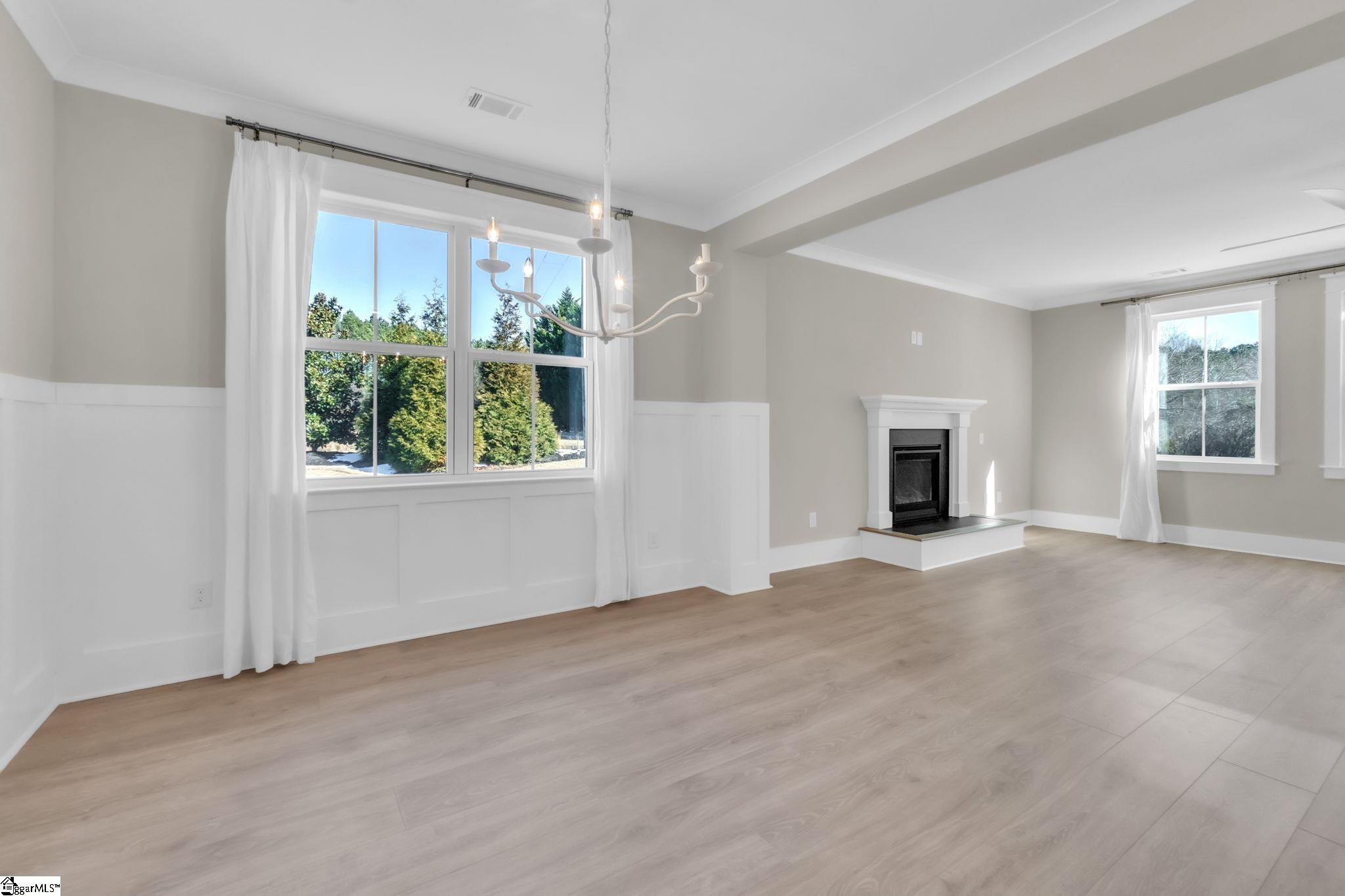 1009 Cortland Valley