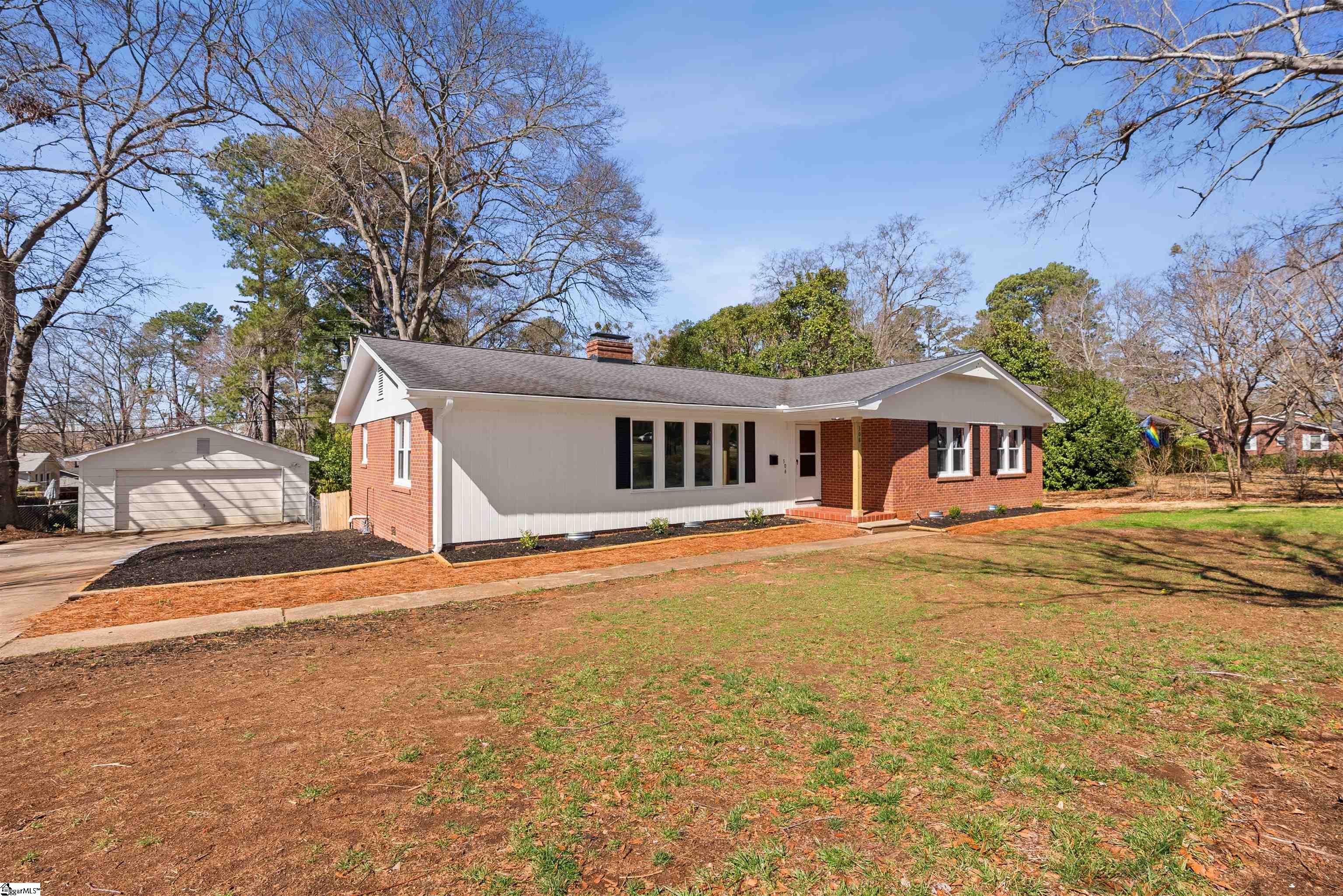 306 Fernwood Drive