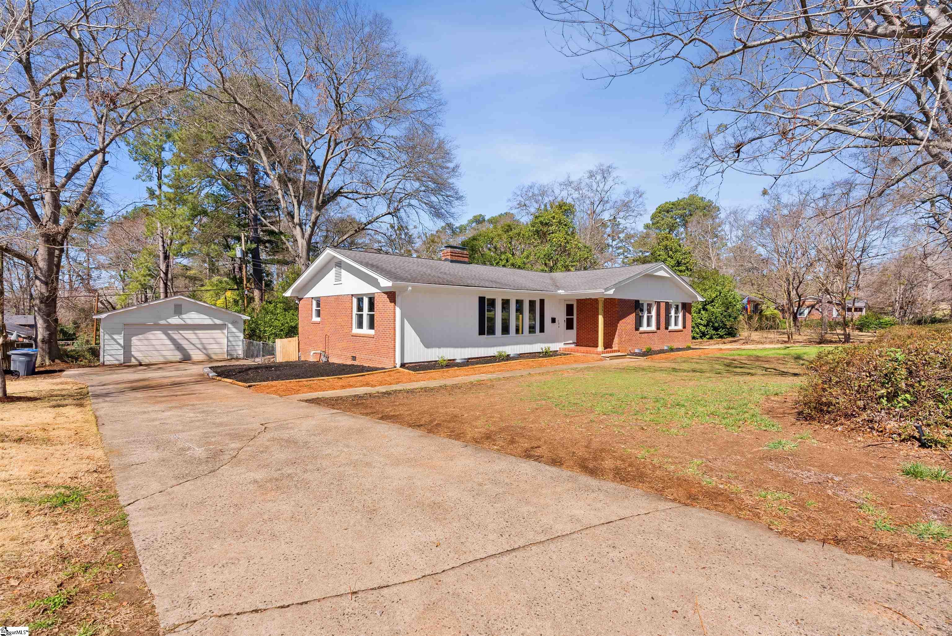 306 Fernwood Drive