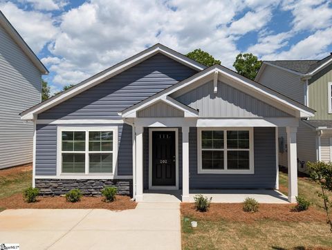 Photo of 202 Blackwood Street, Greenville, SC 29611 (MLS # 1589158)