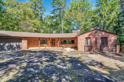 211 Beechwood Drive Spartanburg SC 29307