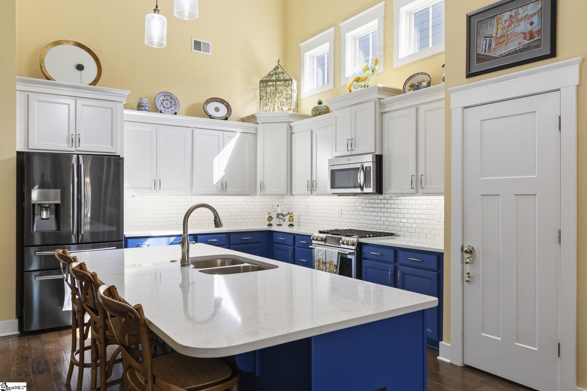 201 Rolling Creek Court