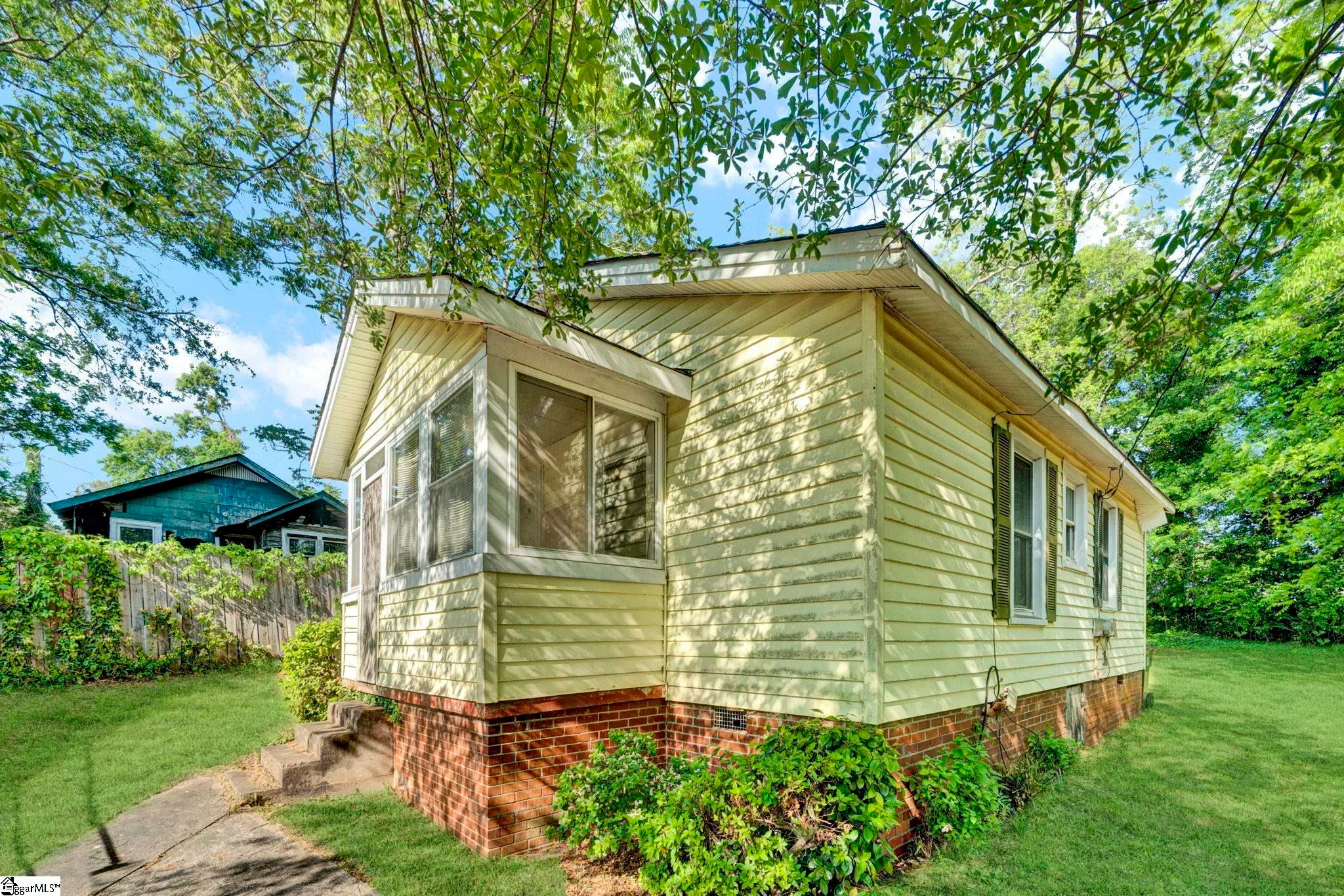 103 Dobbs Street