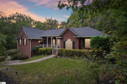 Photo of 100 Paris Glen Way, Greenville, SC 29609 (MLS # 1603320)