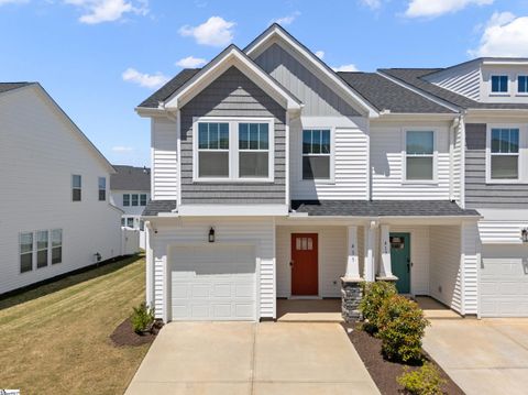 Photo of 415 Hazelcote Road, Greenville, SC 29617 (MLS # 1589171)