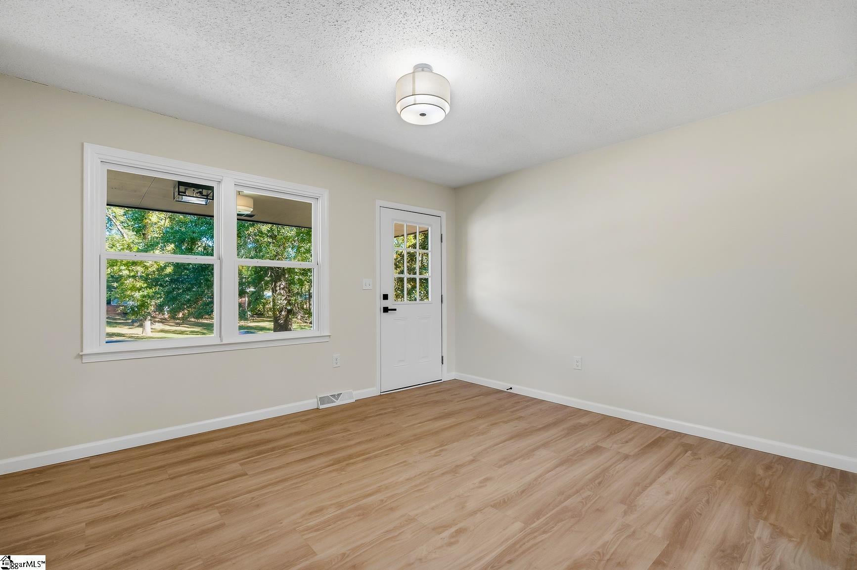628 Fairmont Road