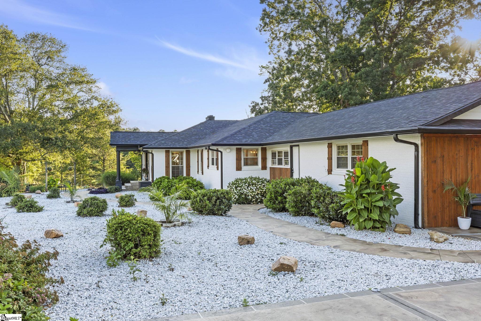 2335 Snow Road