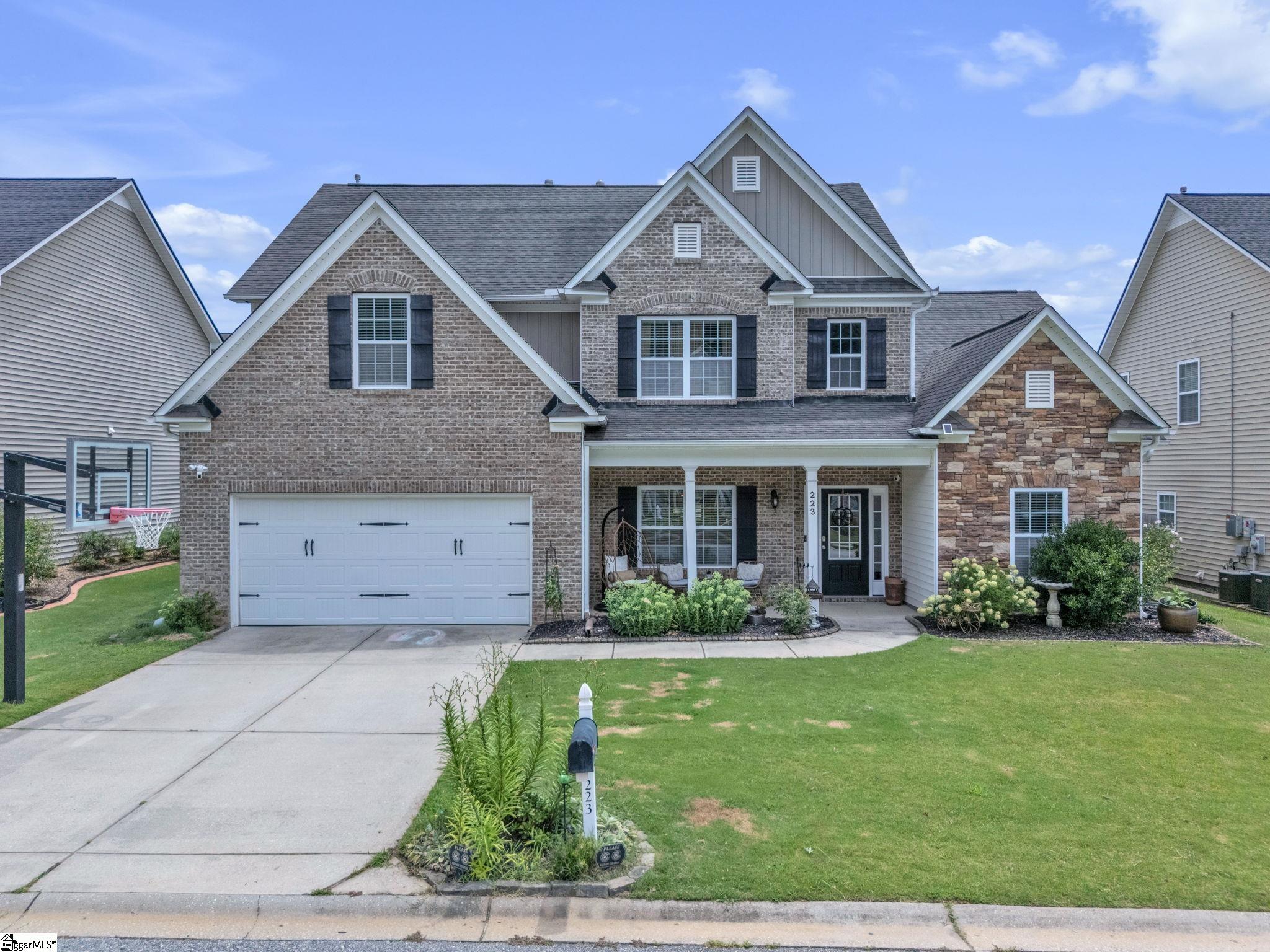 223 Heathermoor Way, Simpsonville, SC, 29680