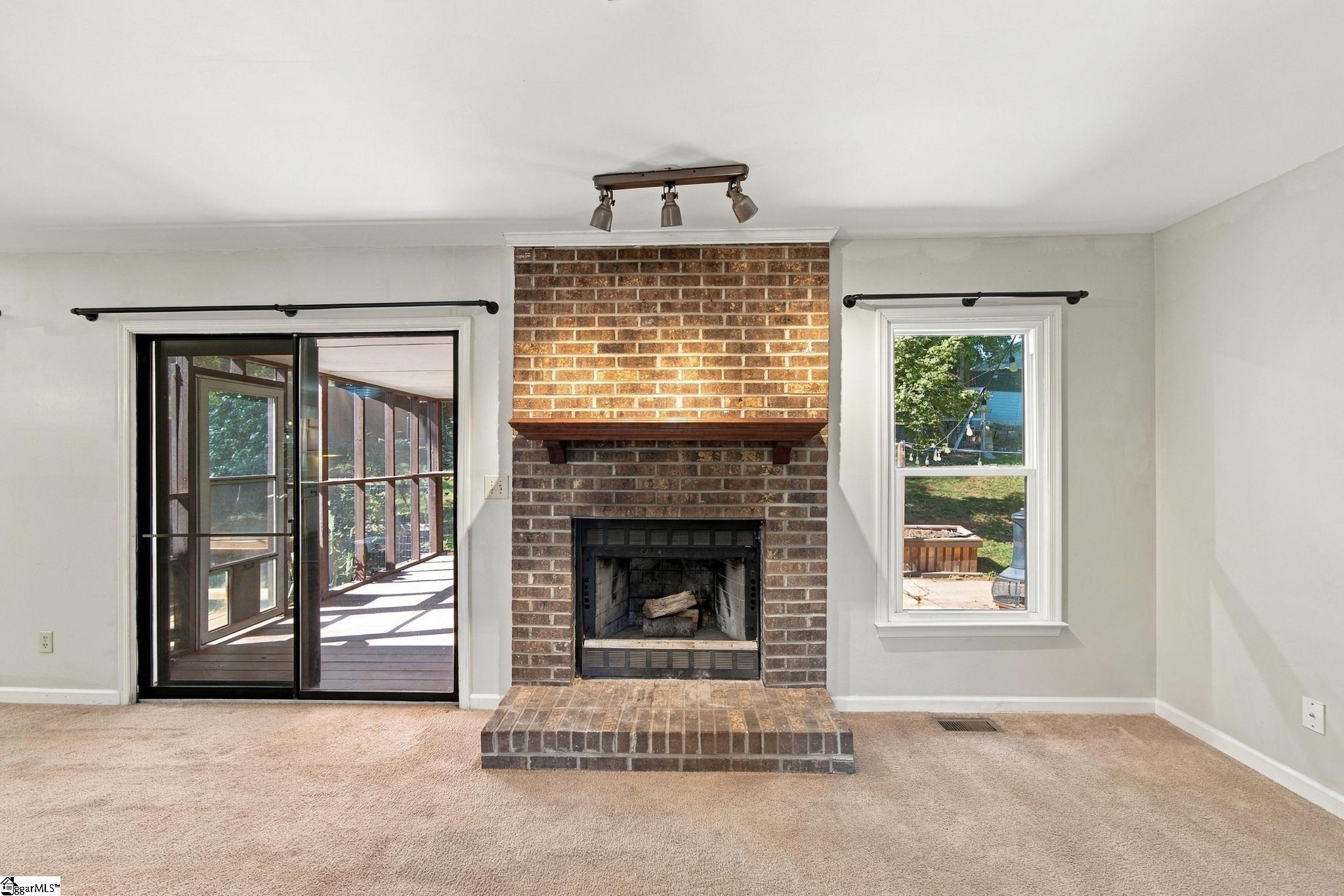 216 N Celestial Drive