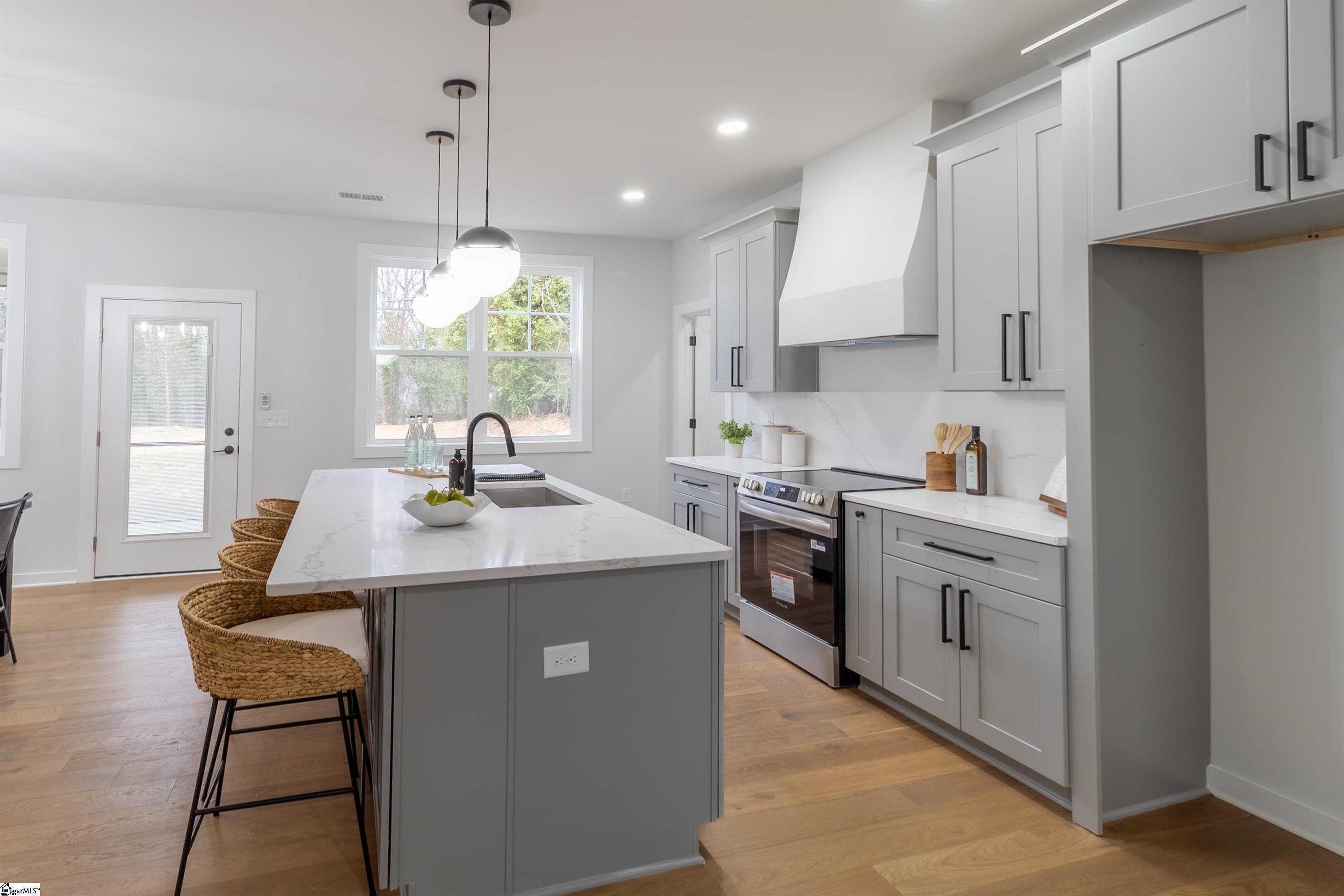 112 Spartanburg Street