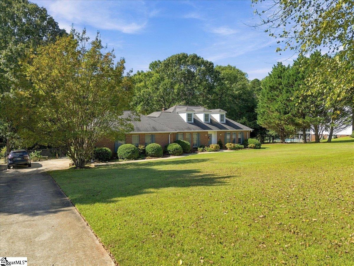 109 Wren Crossing Lane