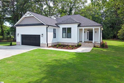 Photo of 206 Hamilton Street, Williamston, SC 29697 (MLS # 1597087)