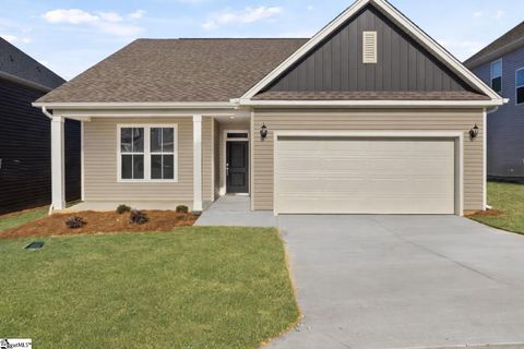 Photo of 7 Torwood Street, Fountain Inn, SC 29644 (MLS # 1588498)