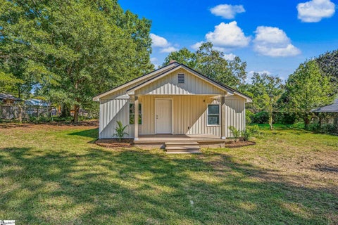 Photo of 131 Sycamore Street, Pacolet, SC 29372 (MLS # 1606796)