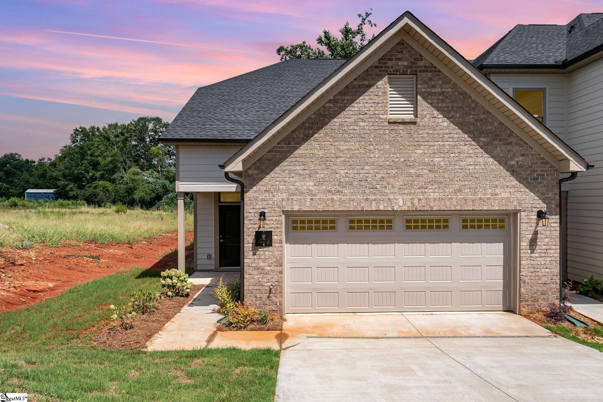 Real Estate Search 1 422 Palazzo Place