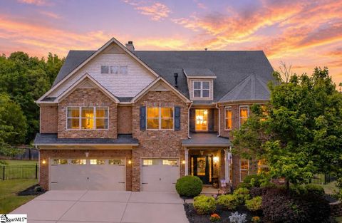 Photo of 204 Candleston Place, Simpsonville, SC 29681 (MLS # 1590306)