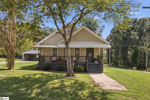 Photo of 19 Clemson Street, Liberty, SC 29657 (MLS # 1604162)