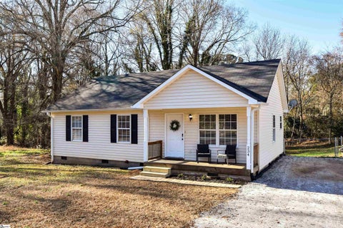 Photo of 234 South Street, Woodruff, SC 29388 (MLS # 1606429)