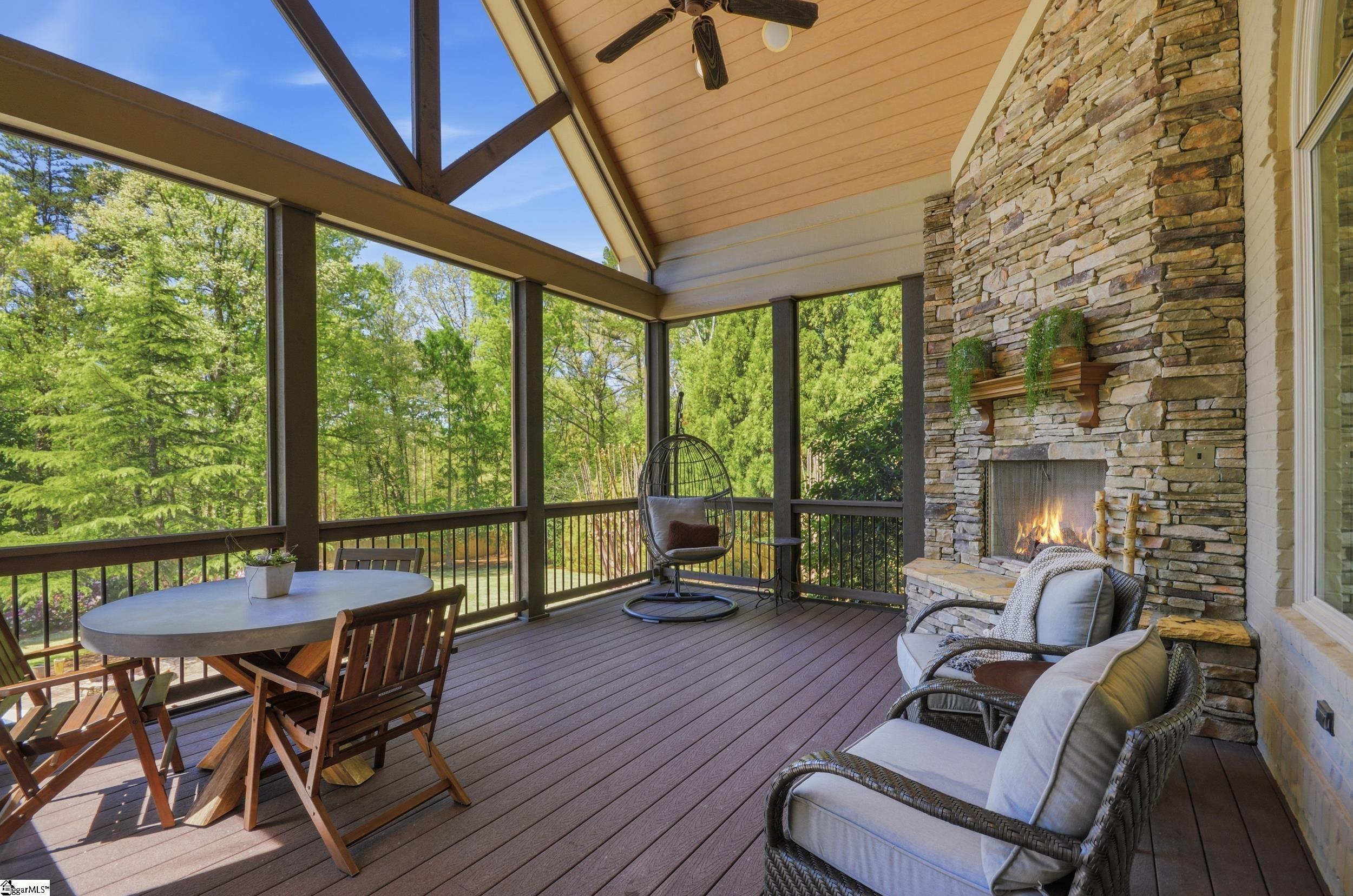 9 Collins Crest Court