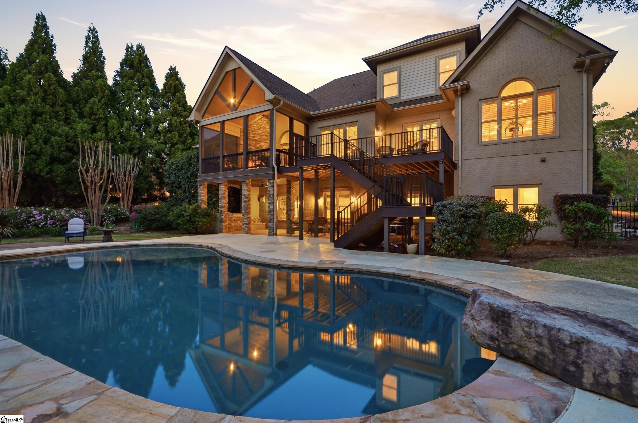 9 Collins Crest Court