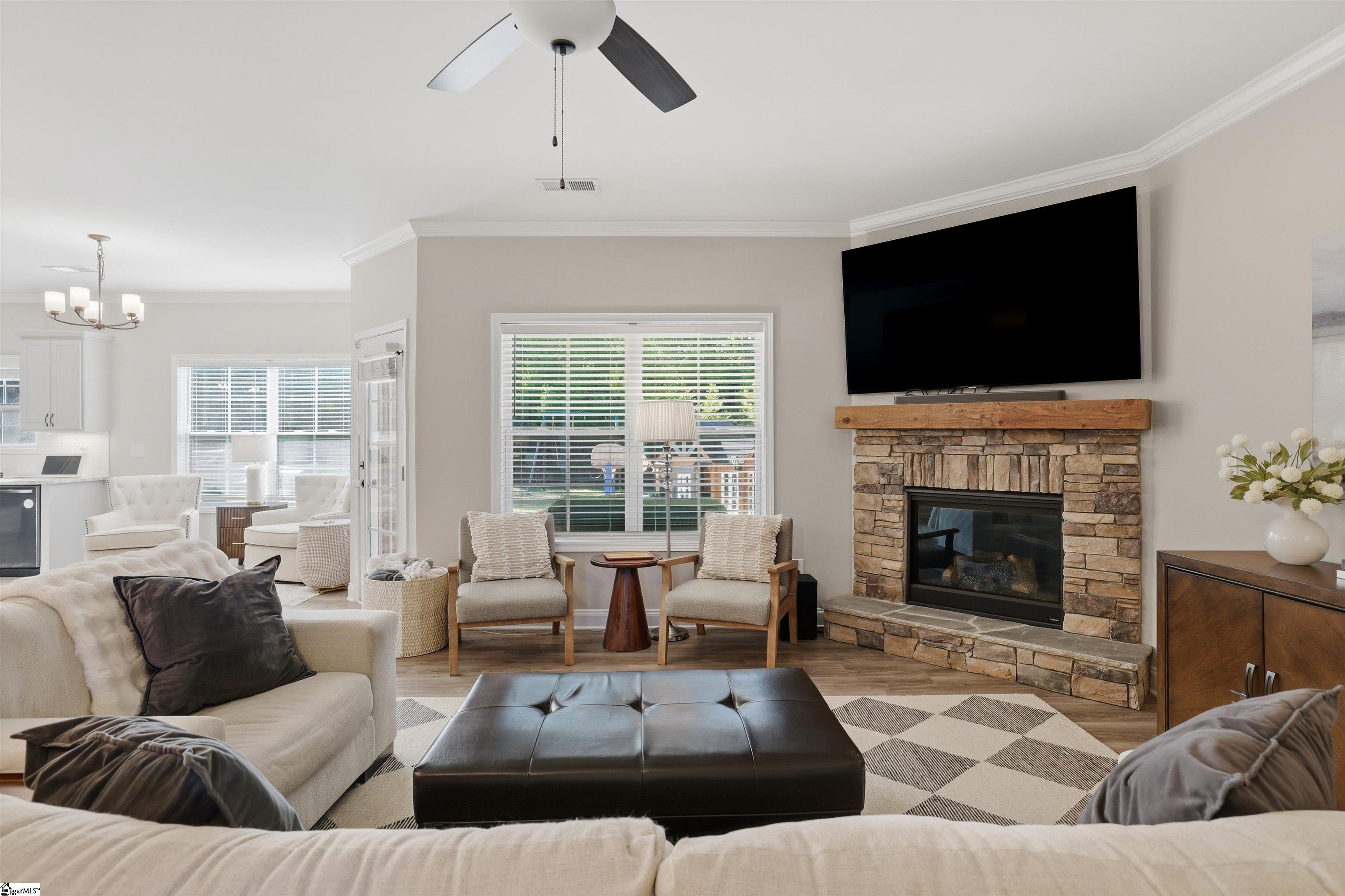 105 Oaktree Way