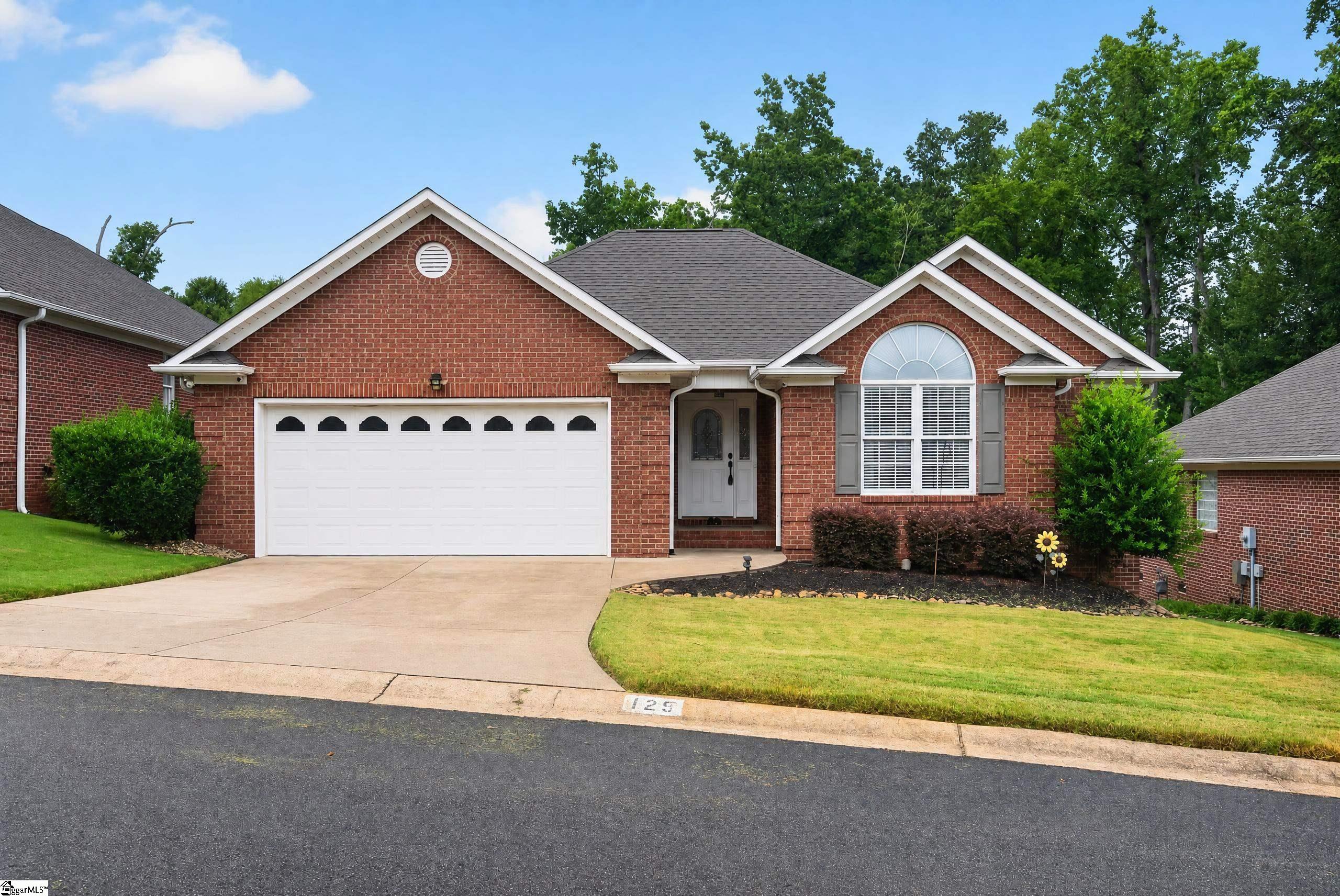 125 Hidden Ridge Drive, Spartanburg, SC, 29301