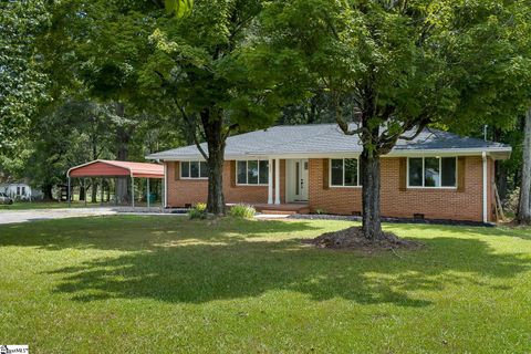 227 Belton Drive Williamston SC 29697