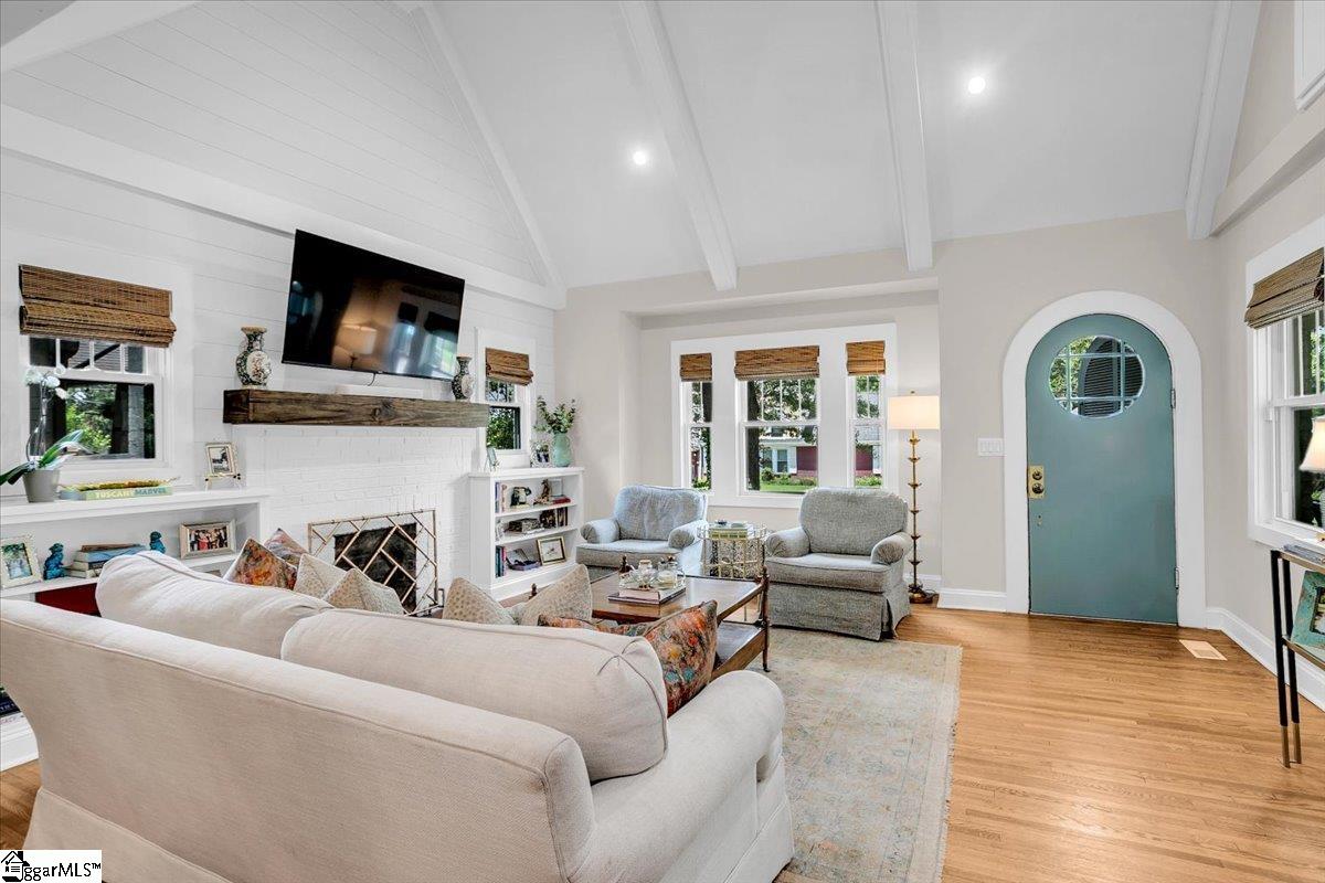 Greenville, South Carolina 29609, United States, 3 Bedrooms Bedrooms, ,2 BathroomsBathrooms,Residential,Active,155791