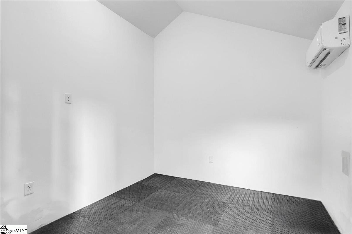 Greenville, South Carolina 29609, United States, 3 Bedrooms Bedrooms, ,2 BathroomsBathrooms,Residential,Active,155791