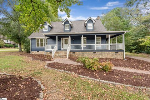 Photo of 118 Nightingale Lane, Greenville, SC 29607 (MLS # 1578138)
