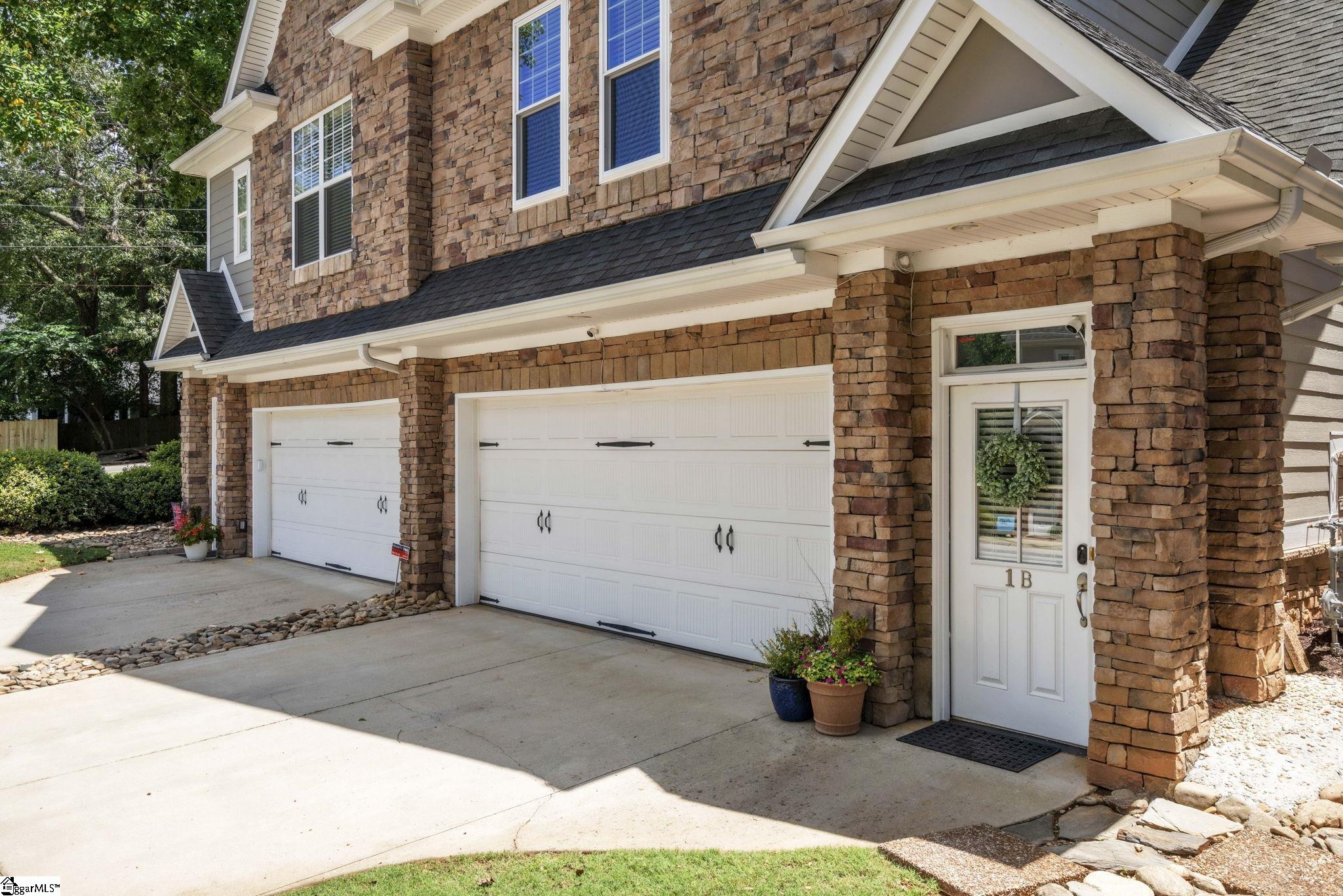 1 Edge Court Unit B