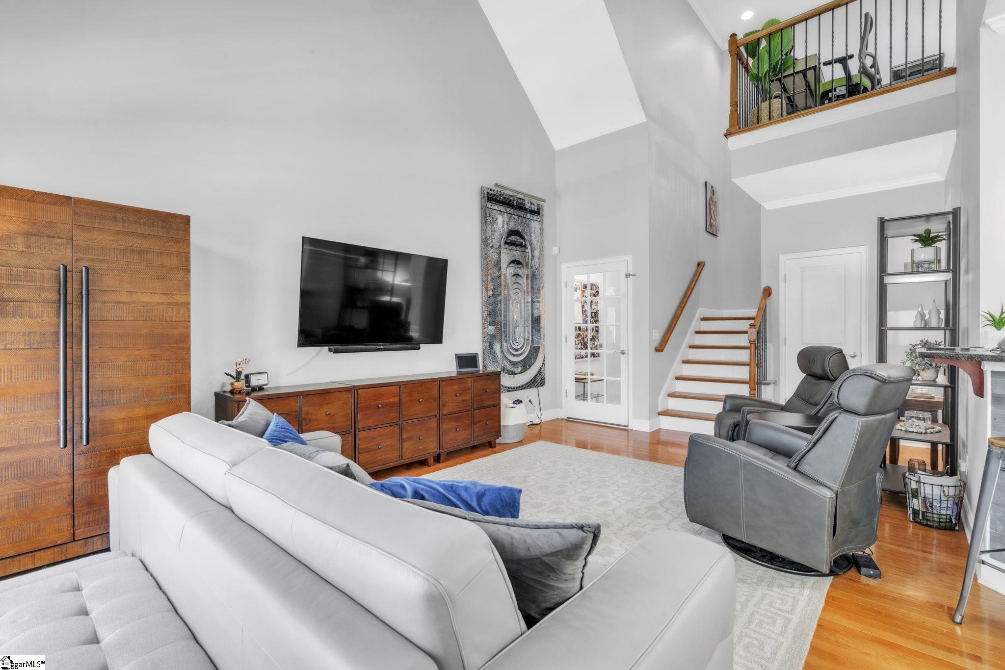 1 Edge Court Unit B