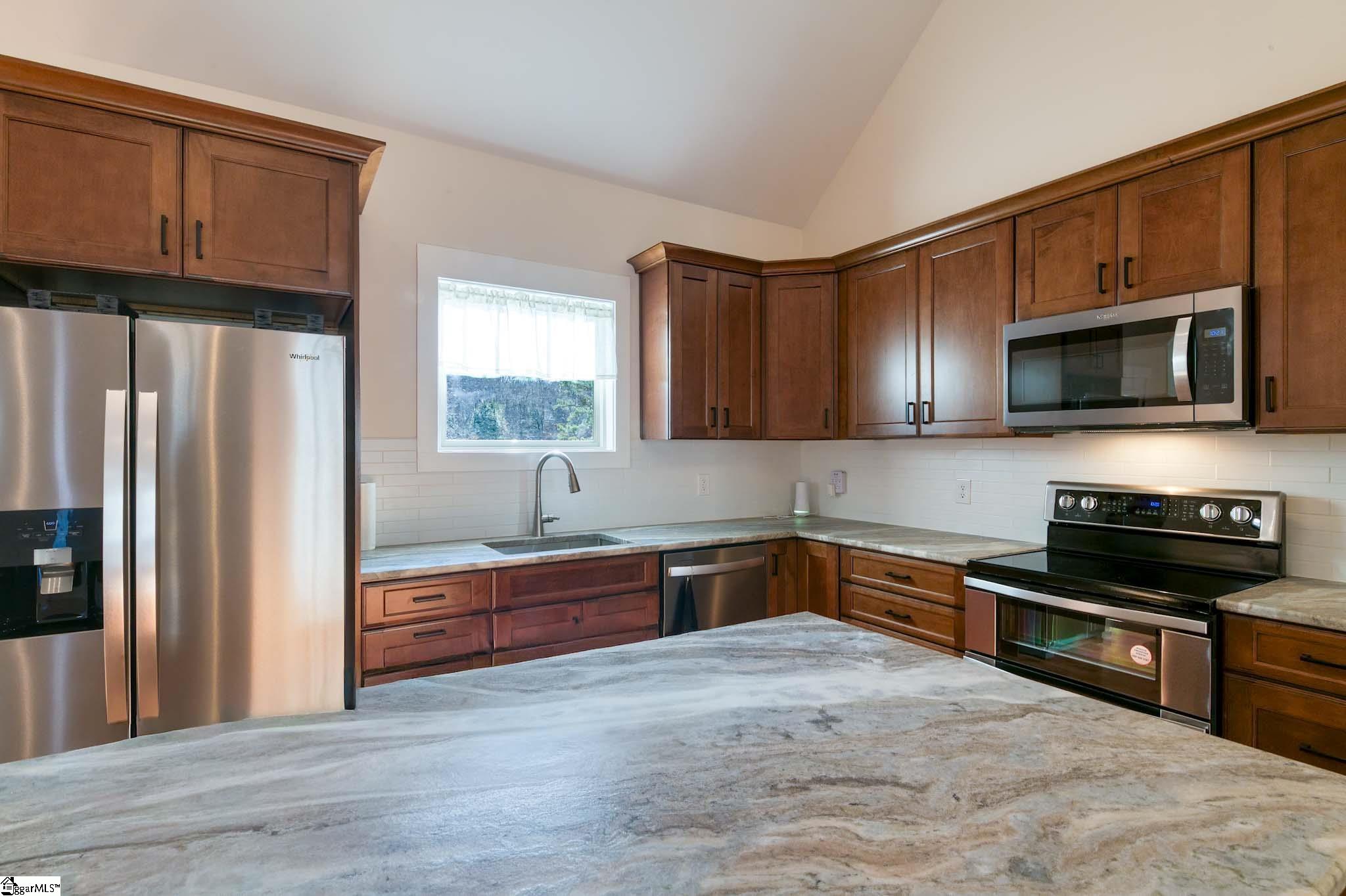Seneca, South Carolina, 29672, United States, 3 Bedrooms Bedrooms, ,4 BathroomsBathrooms,Residential,Active,2006951